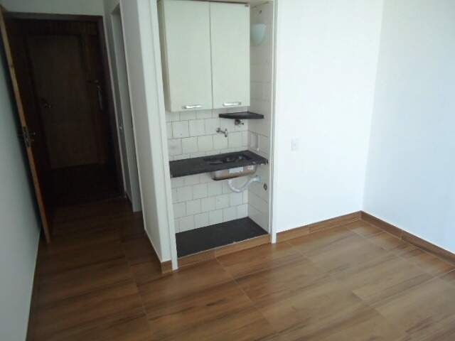 Quarto para aluguel no Centro: 