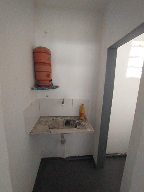 Comercial para aluguel no Caicara: 