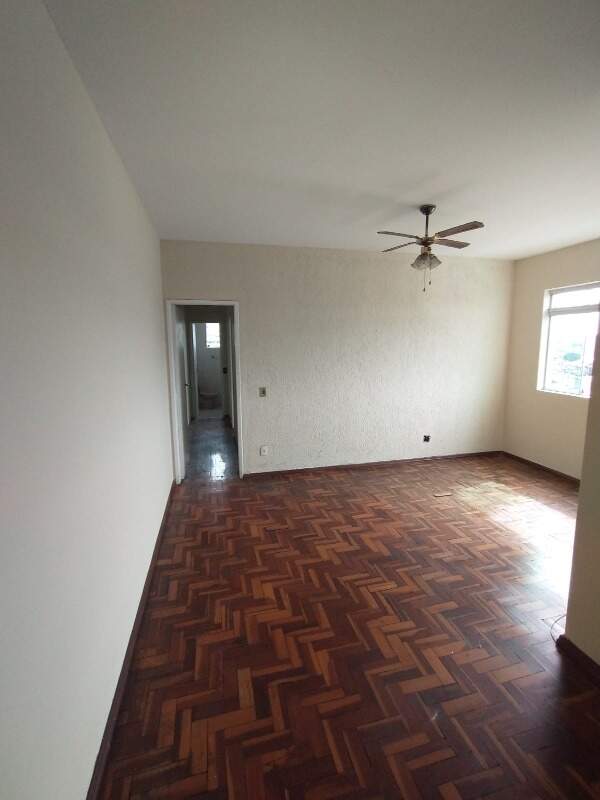 Apartamento para aluguel no Carlos Prates: 