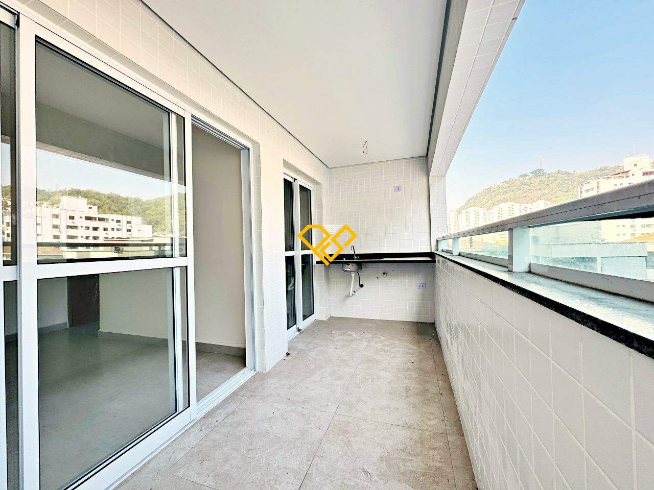 Apartamento à venda no Marapé: Varanda