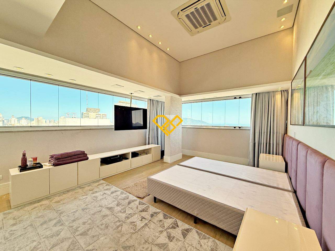 Cobertura à venda no Gonzaga: Suíte 1 