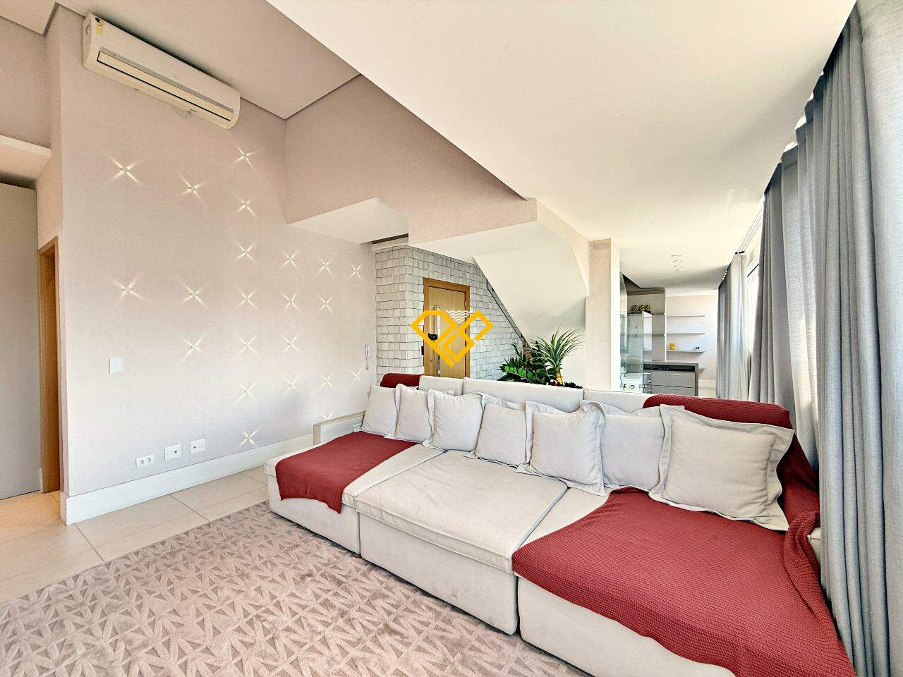 Cobertura à venda no Gonzaga: Sala 1 ° andar