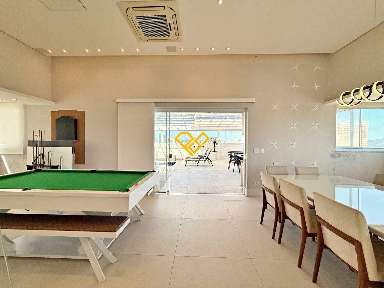 Cobertura à venda no Gonzaga: Sala