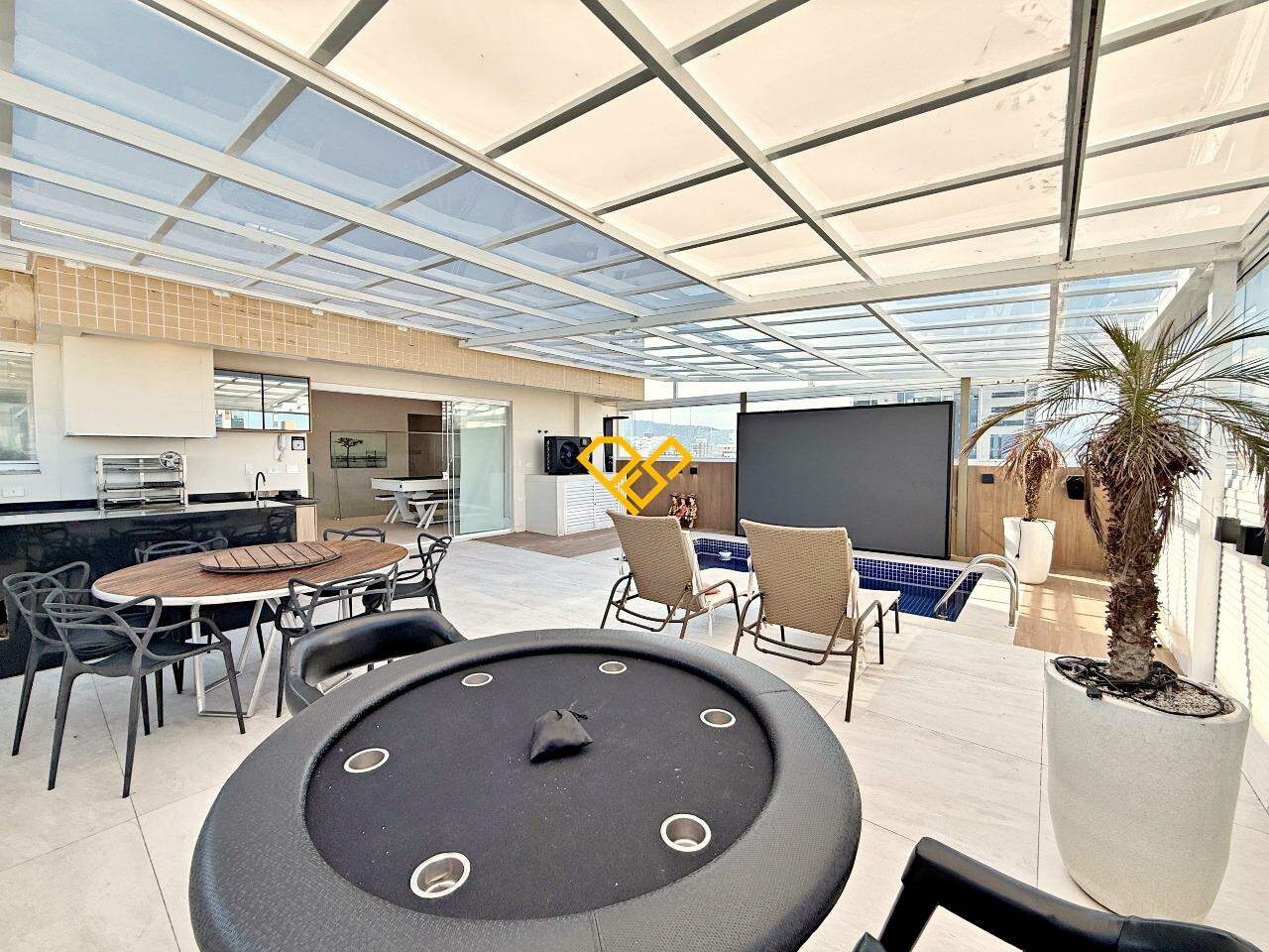 Cobertura à venda no Gonzaga: Área gourmet