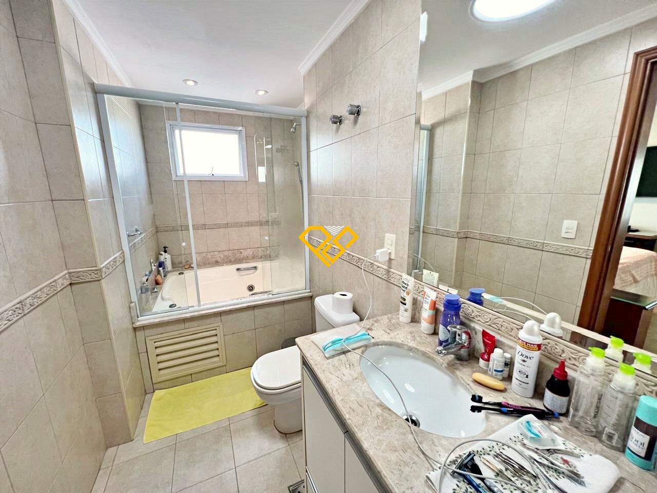 Apartamento à venda no Ponta da Praia: Wc suíte 1 - master