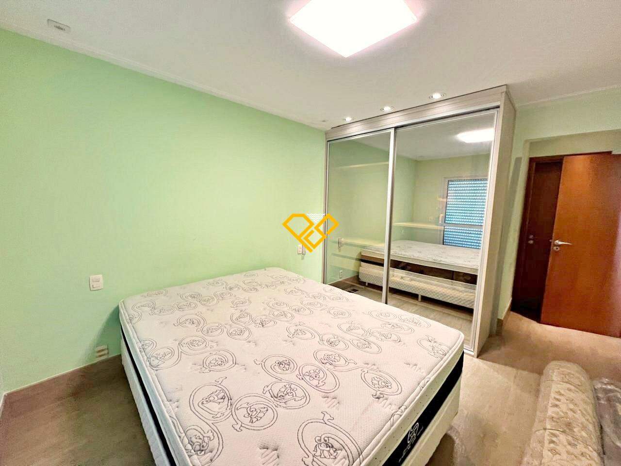 Apartamento à venda no Ponta da Praia: Suíte 2