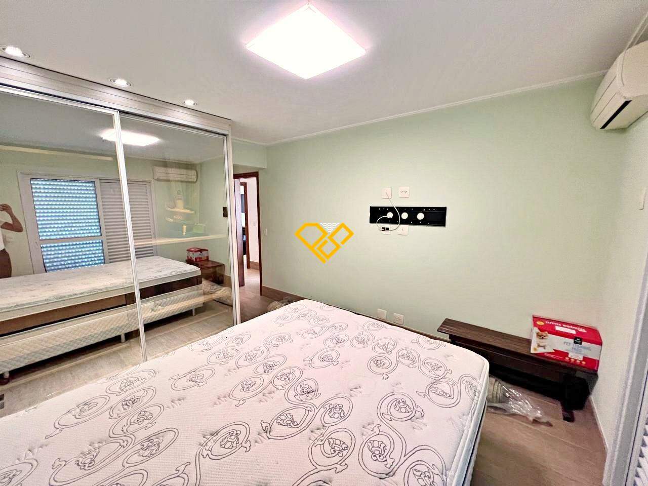 Apartamento à venda no Ponta da Praia: Suíte 3