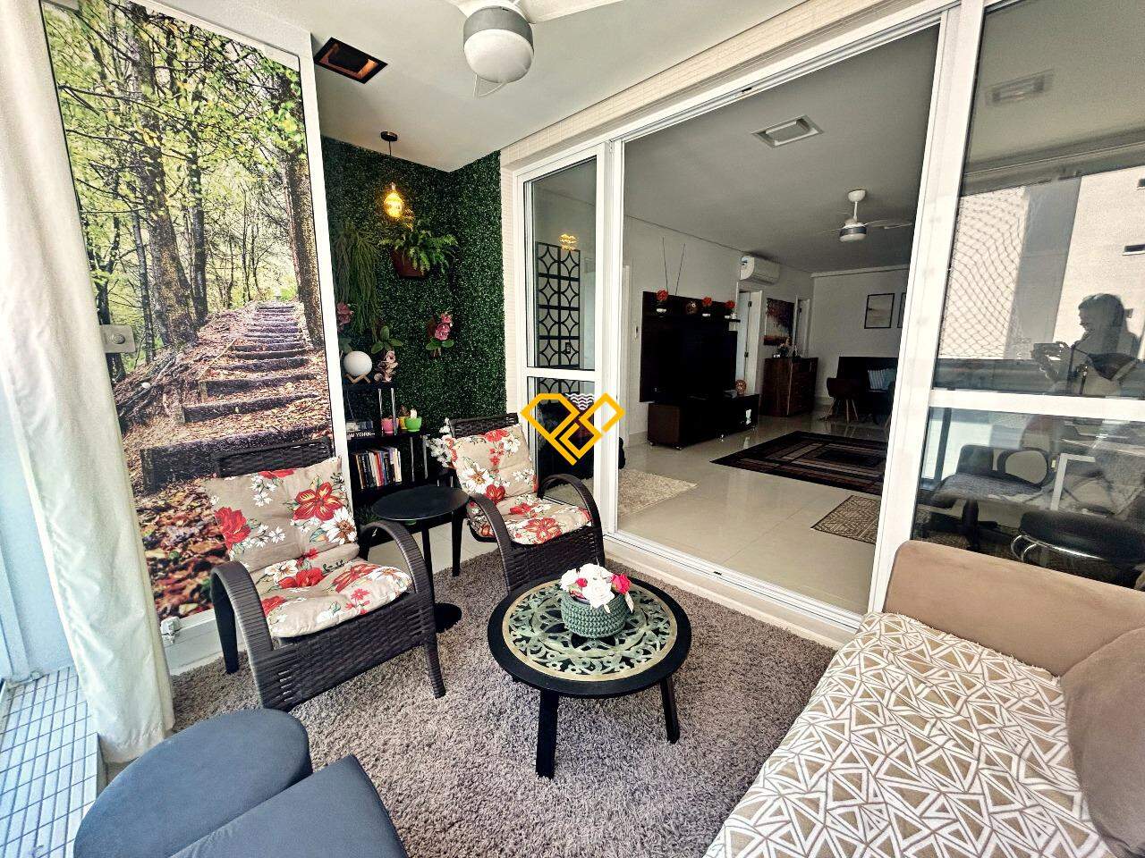 Apartamento à venda no Aparecida: Varanda