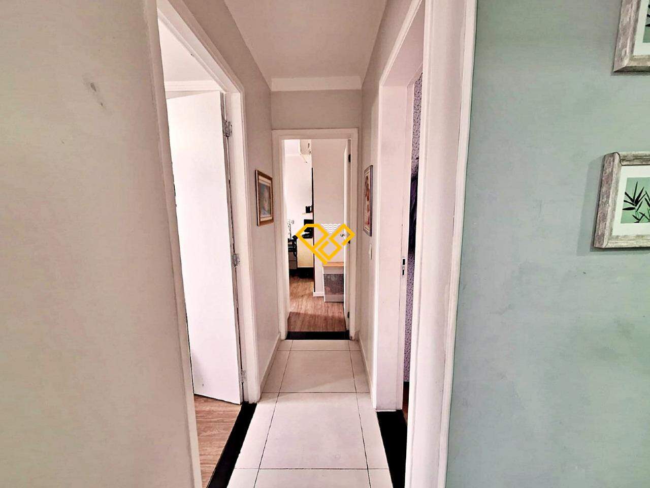Apartamento à venda no Vila Belmiro: Corredor da área íntima