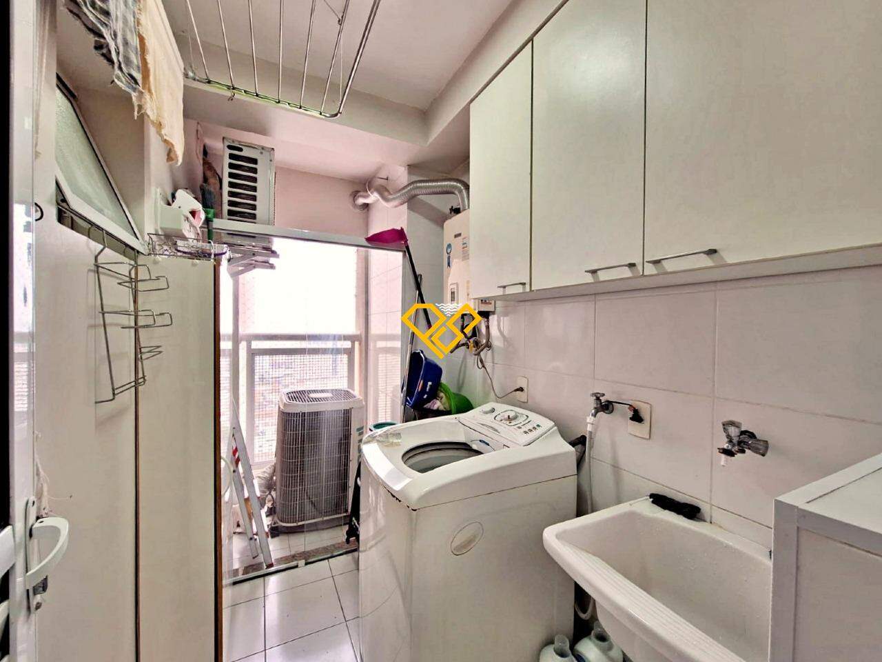 Apartamento à venda no Vila Belmiro: Área de serviço