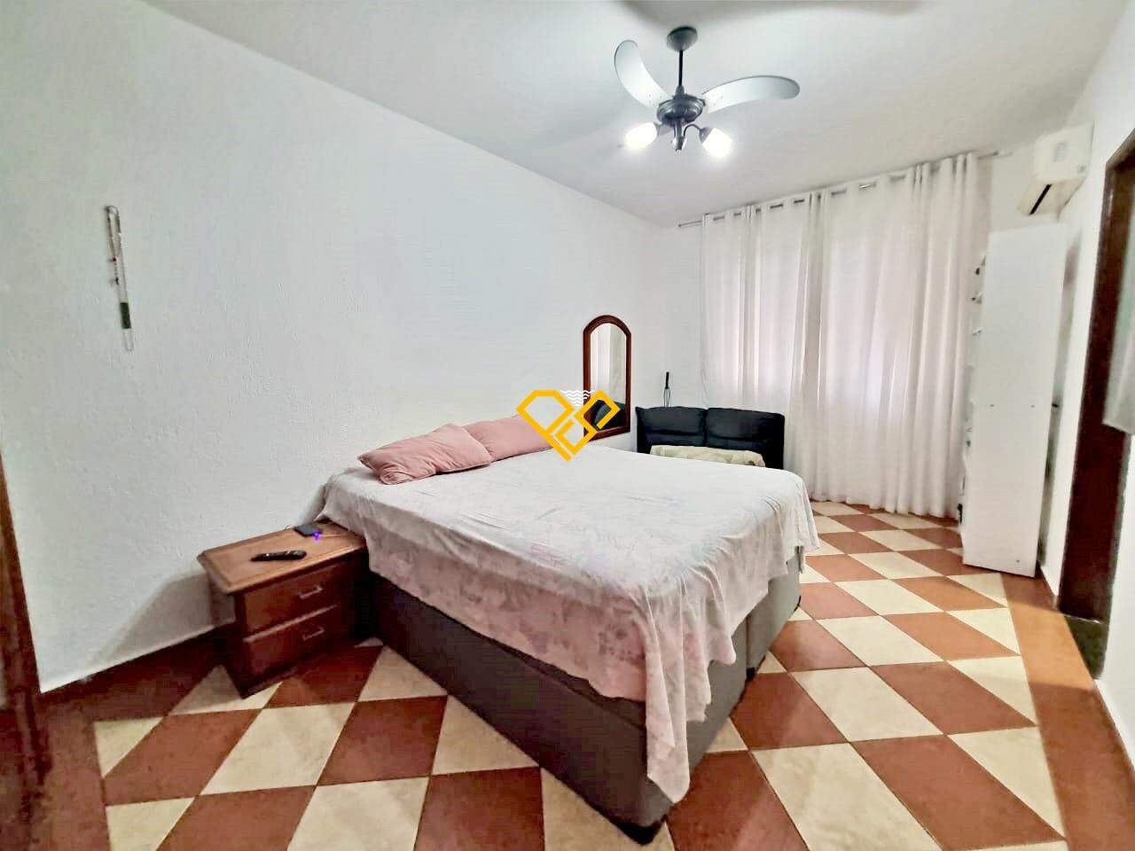 Apartamento à venda no Ponta da Praia: Dormitório 1 - suíte
