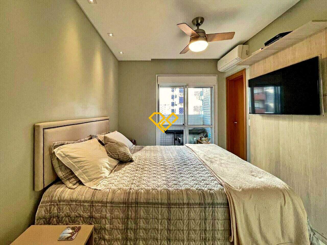 Apartamento à venda no Gonzaga: Suíte 1