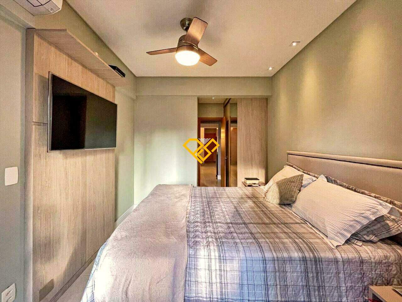 Apartamento à venda no Gonzaga: Suíte 1