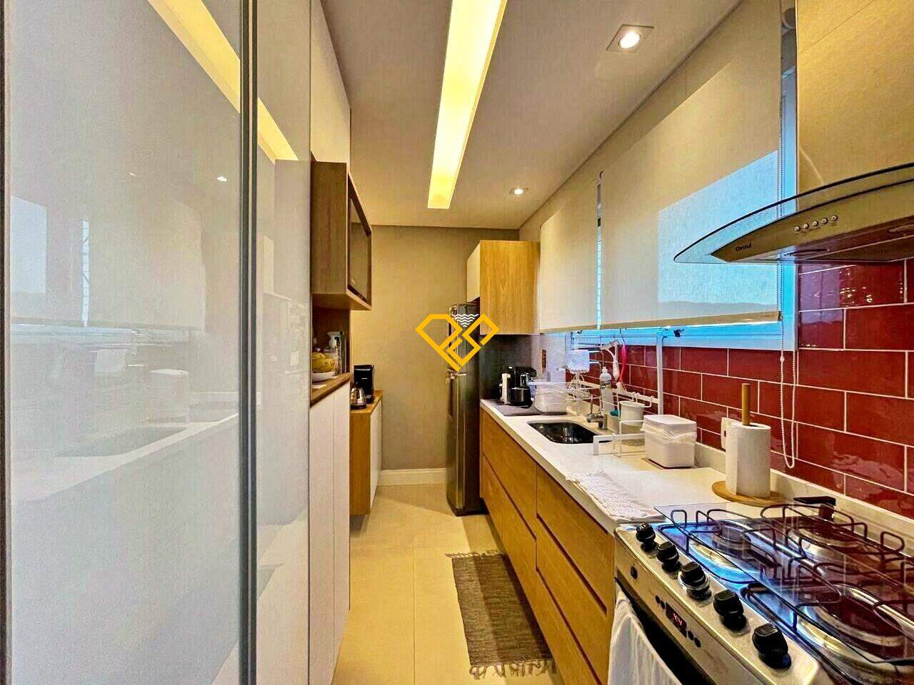 Apartamento à venda no Gonzaga: Cozinha