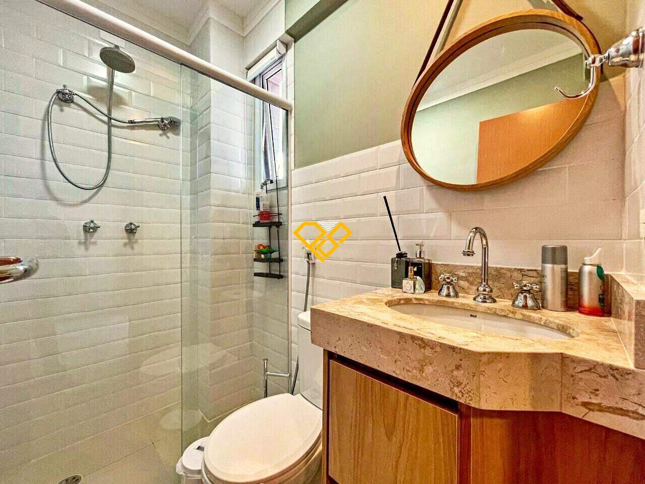 Apartamento à venda no Gonzaga: Wc suíte 2
