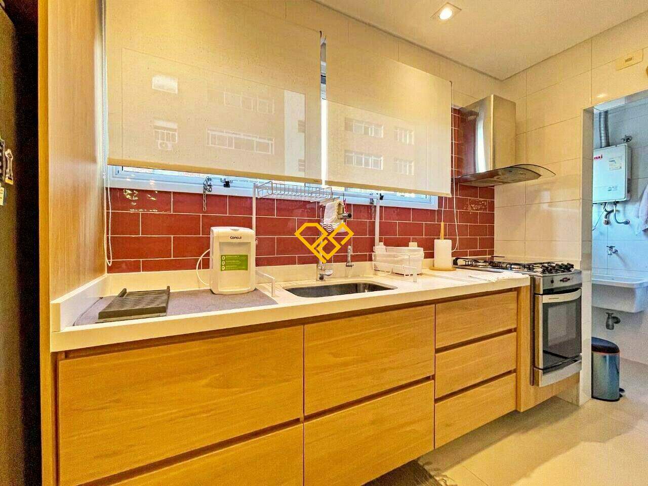 Apartamento à venda no Gonzaga: Cozinha