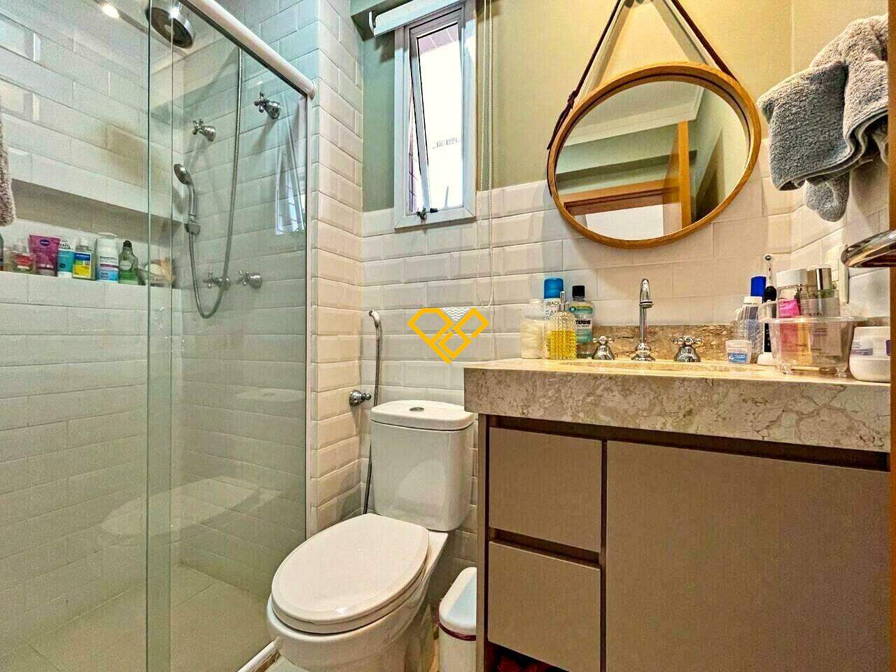 Apartamento à venda no Gonzaga: Wc suíte 1