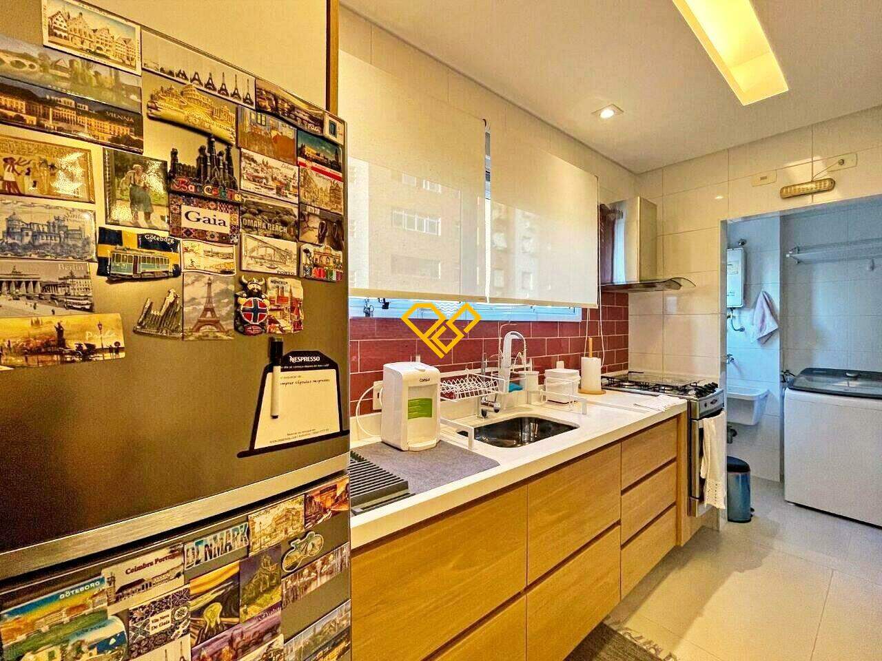 Apartamento à venda no Gonzaga: Cozinha