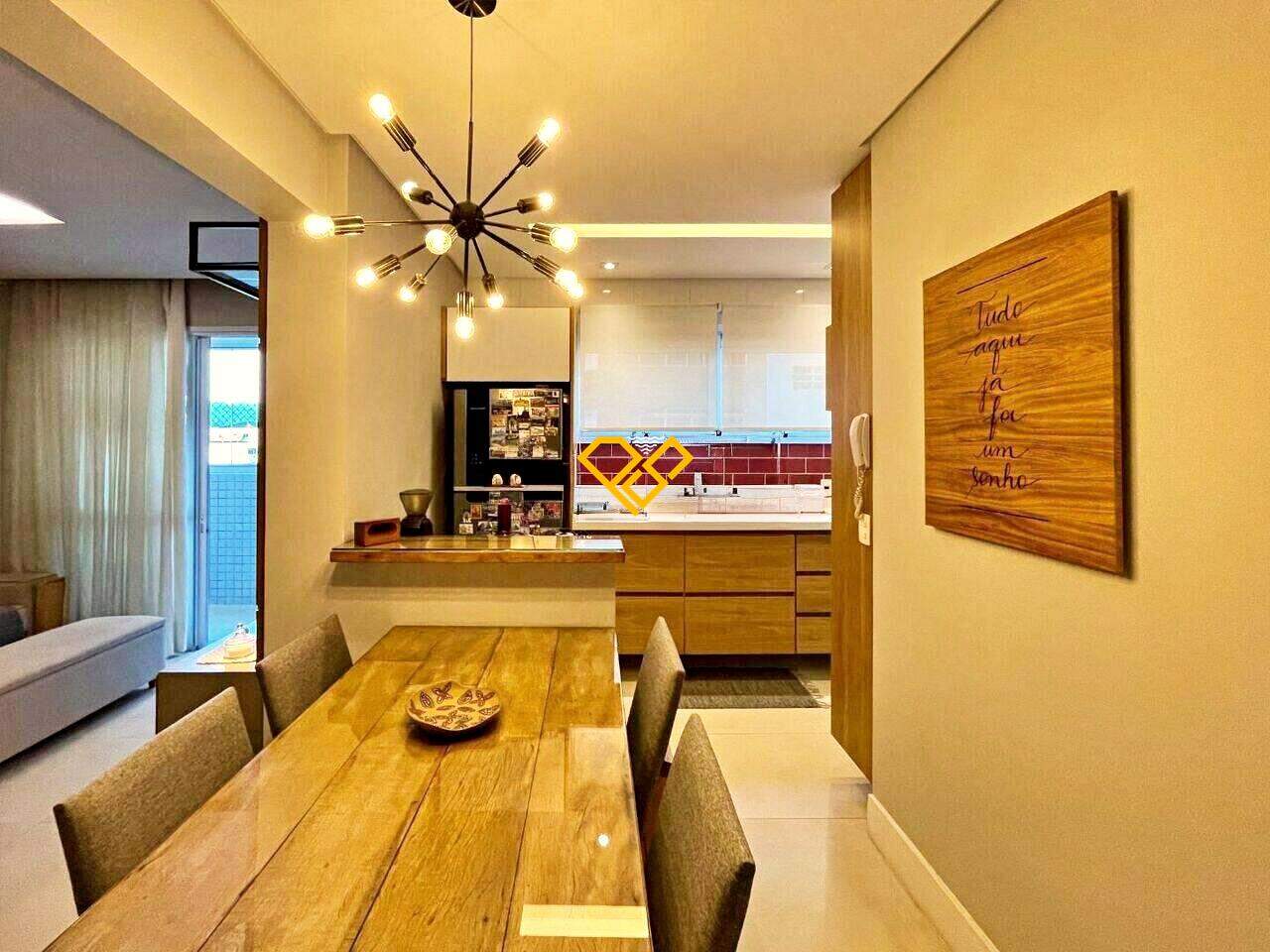 Apartamento à venda no Gonzaga: Cozinha