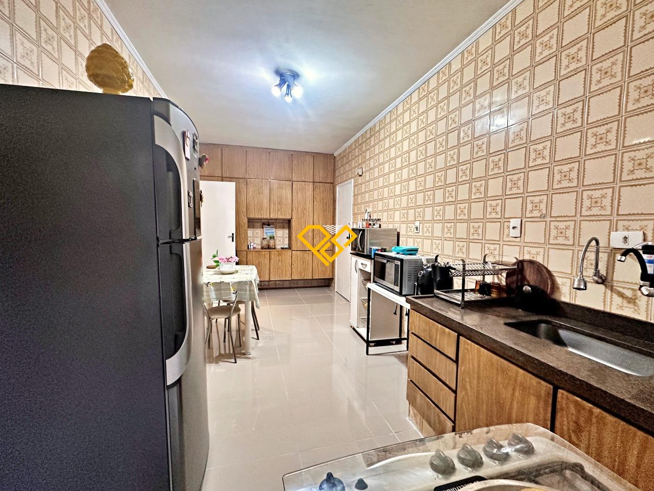 Apartamento à venda no Ponta da Praia: Cozinha