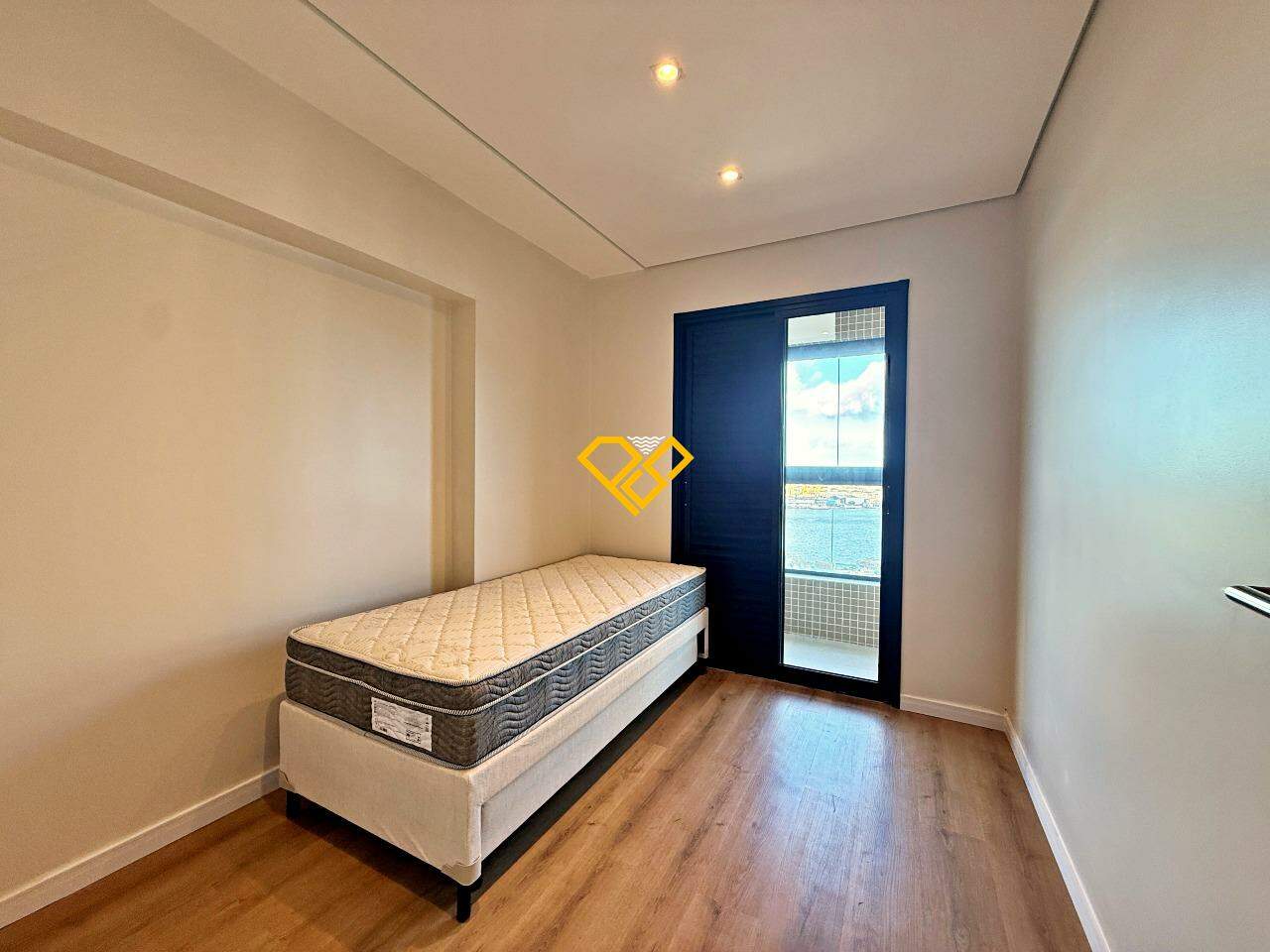 Apartamento à venda no Ponta da Praia: Dormitório 2