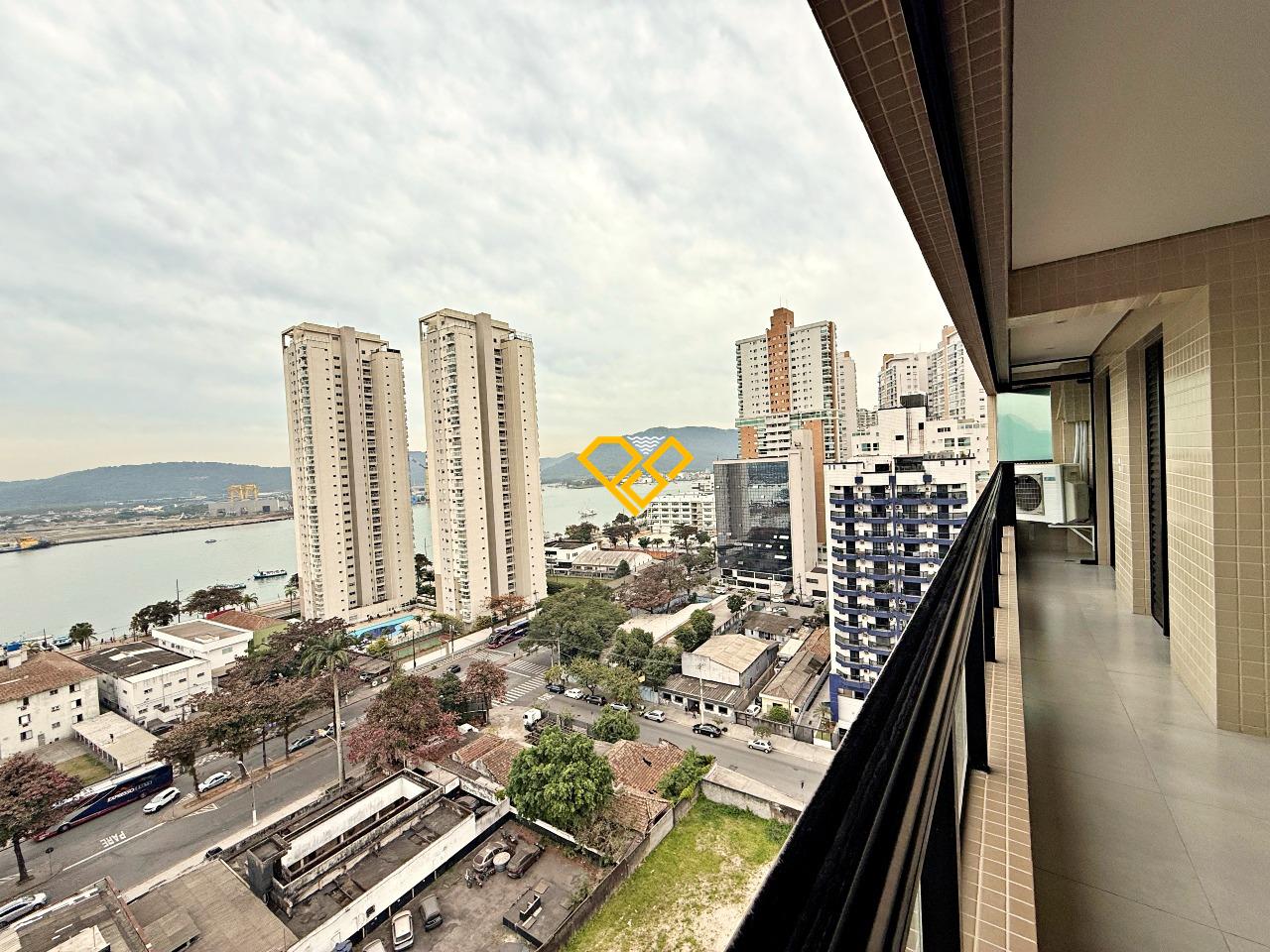 Apartamento à venda no Ponta da Praia: Varanda e vista