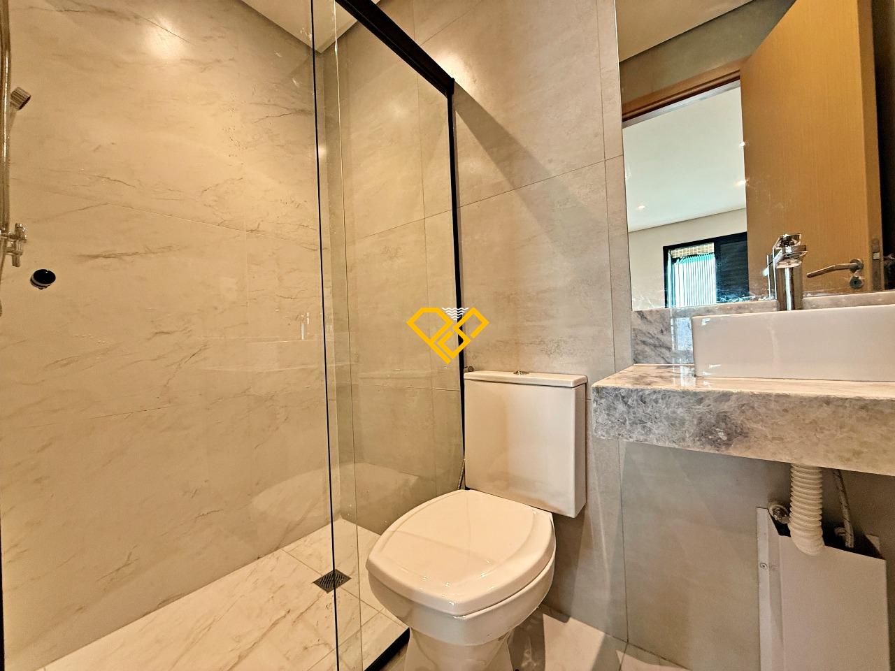 Apartamento à venda no Ponta da Praia: Wc suíte