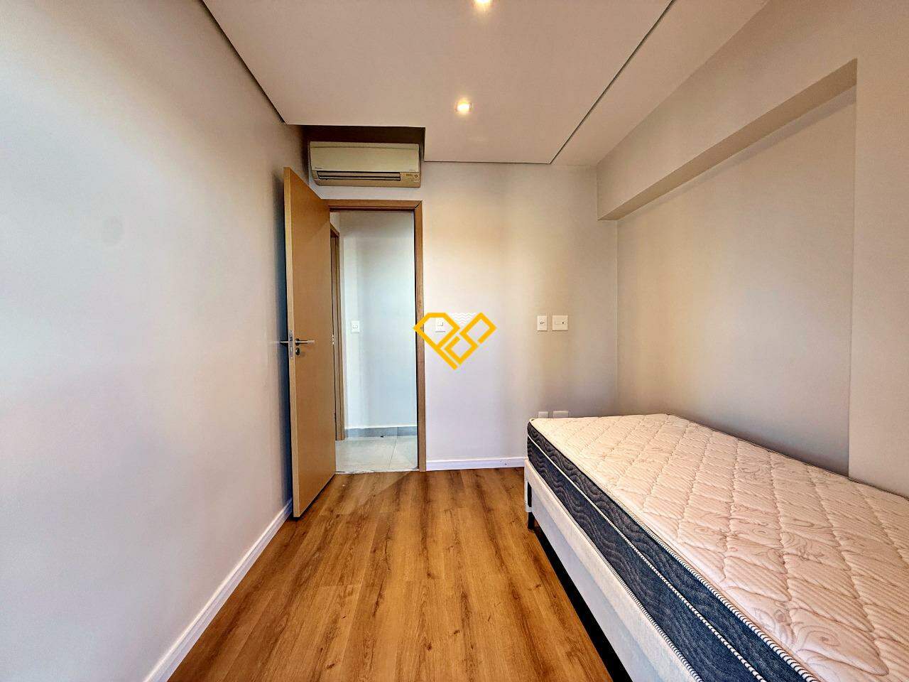Apartamento à venda no Ponta da Praia: Dormitório 2