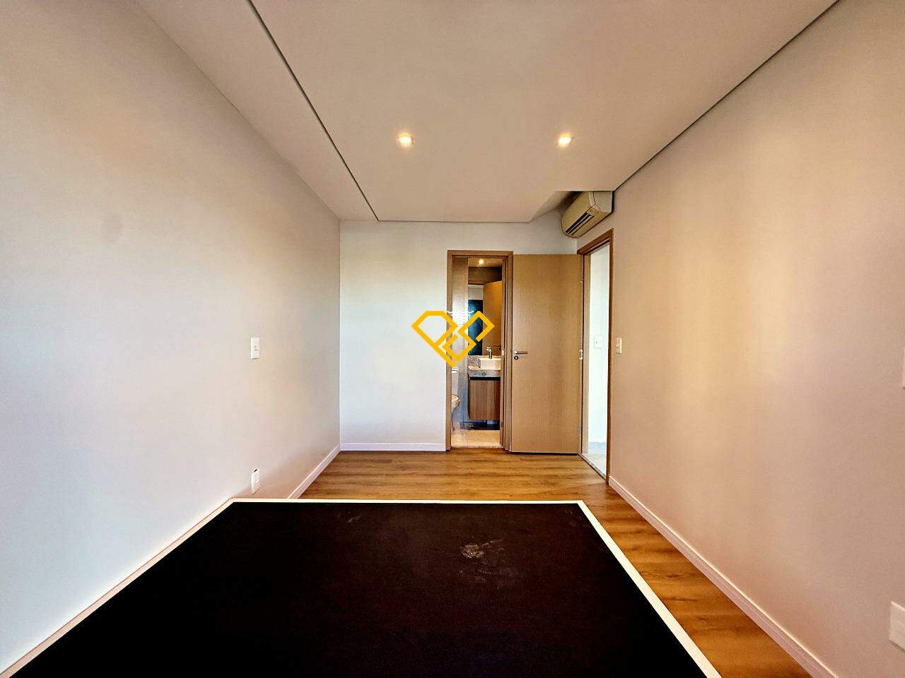 Apartamento à venda no Ponta da Praia: Dormitório 1 - suíte