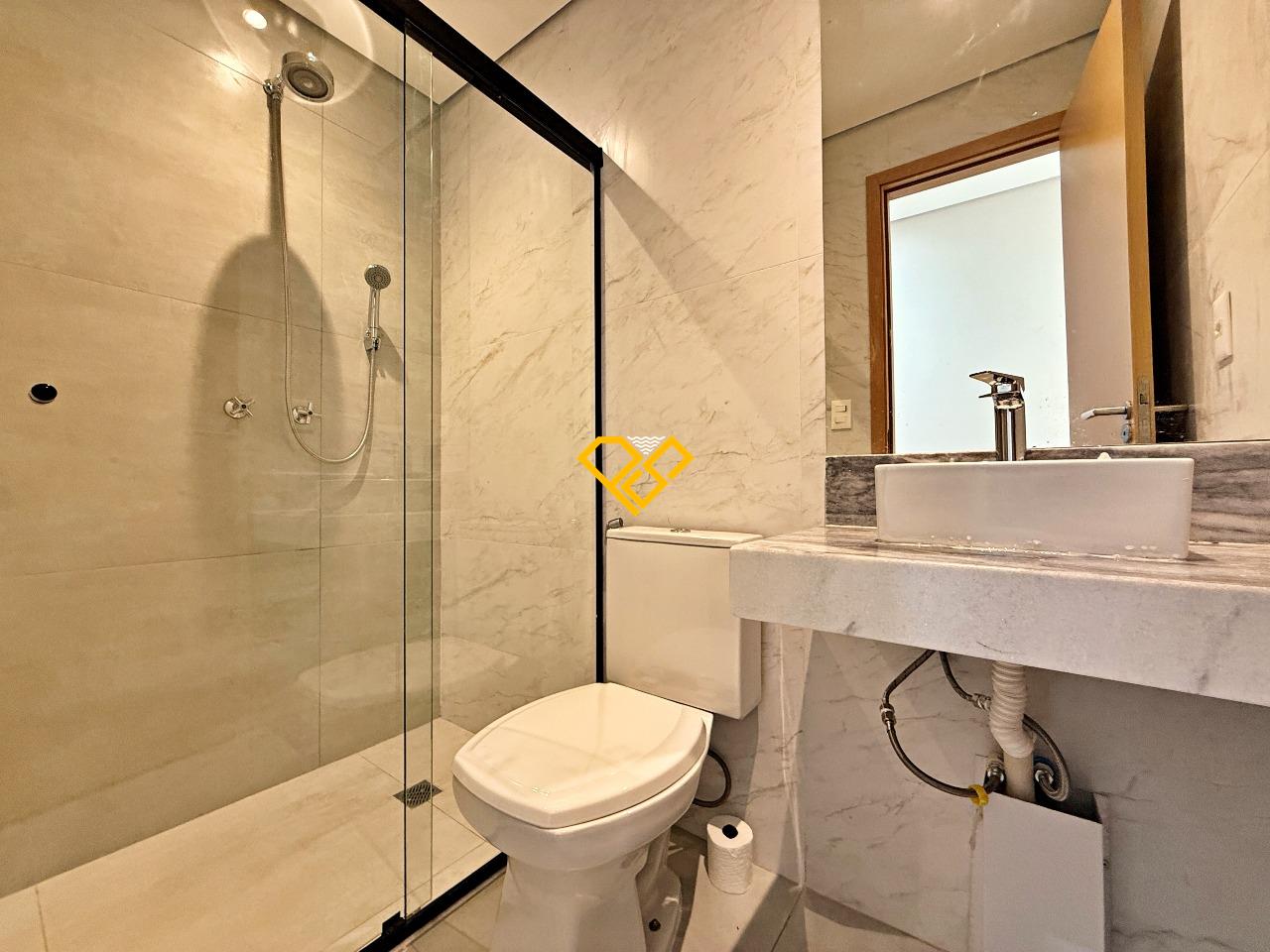 Apartamento à venda no Ponta da Praia: Wc social