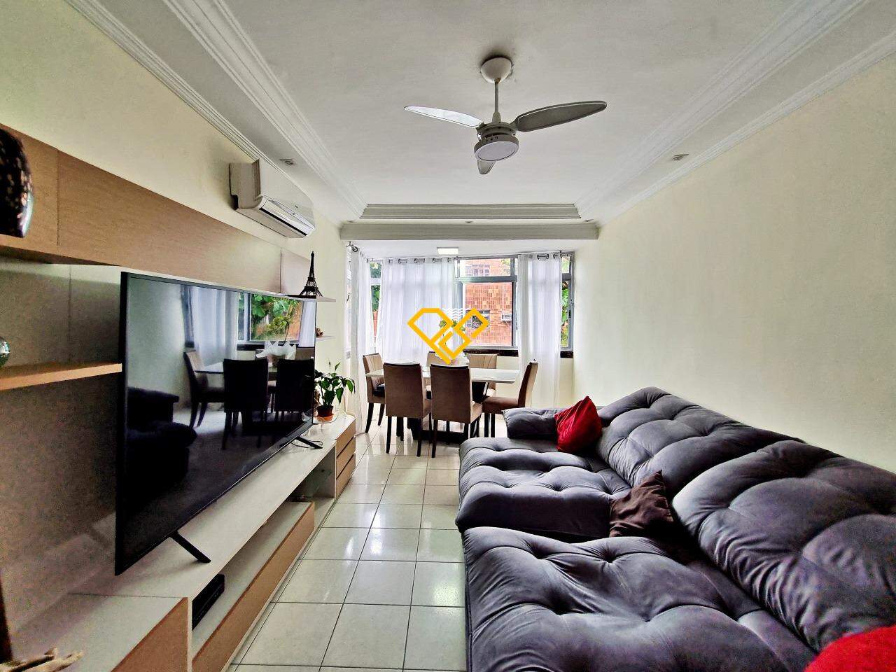 Apartamento à venda no Embaré: Sala