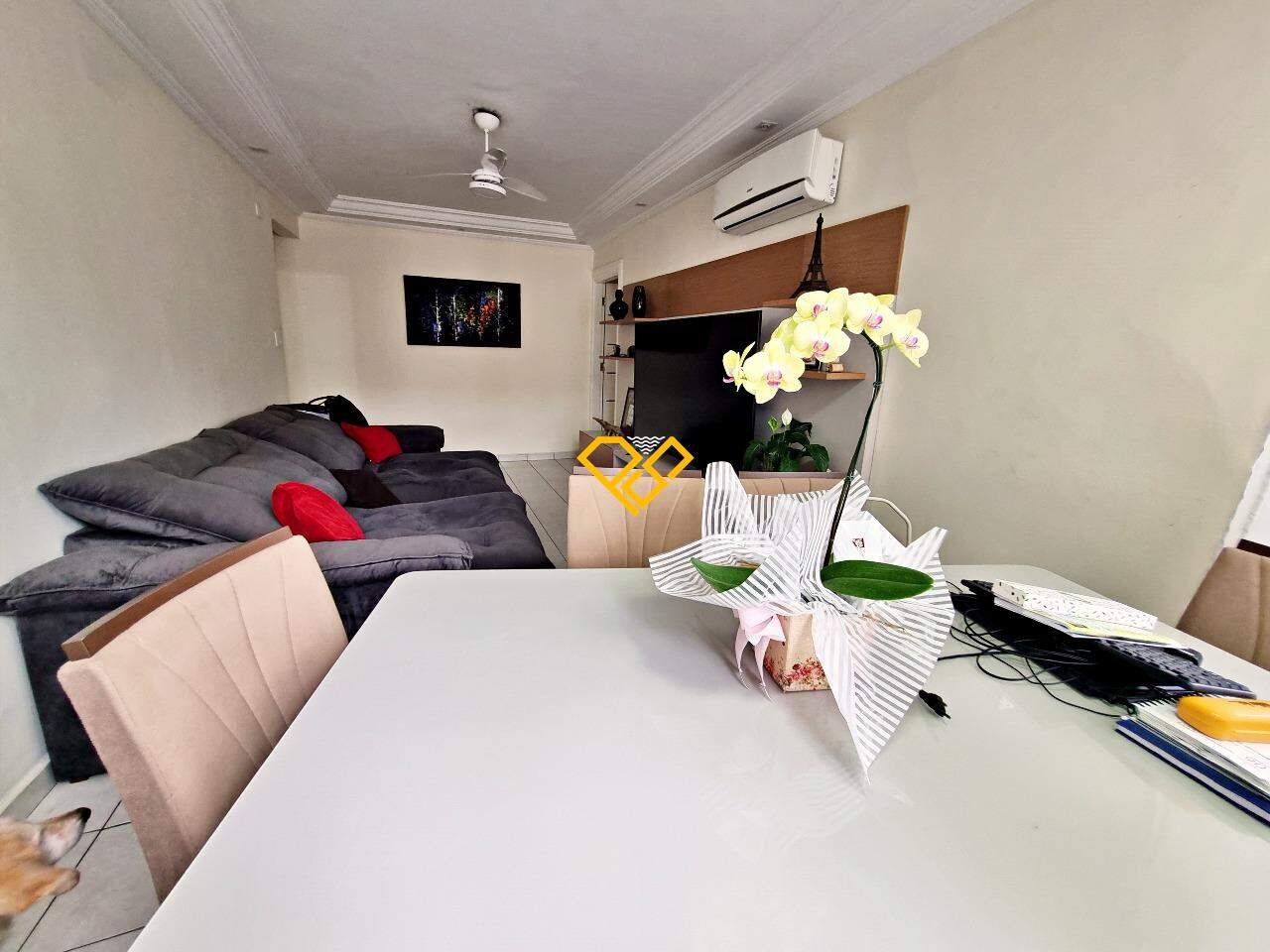 Apartamento à venda no Embaré: Sala