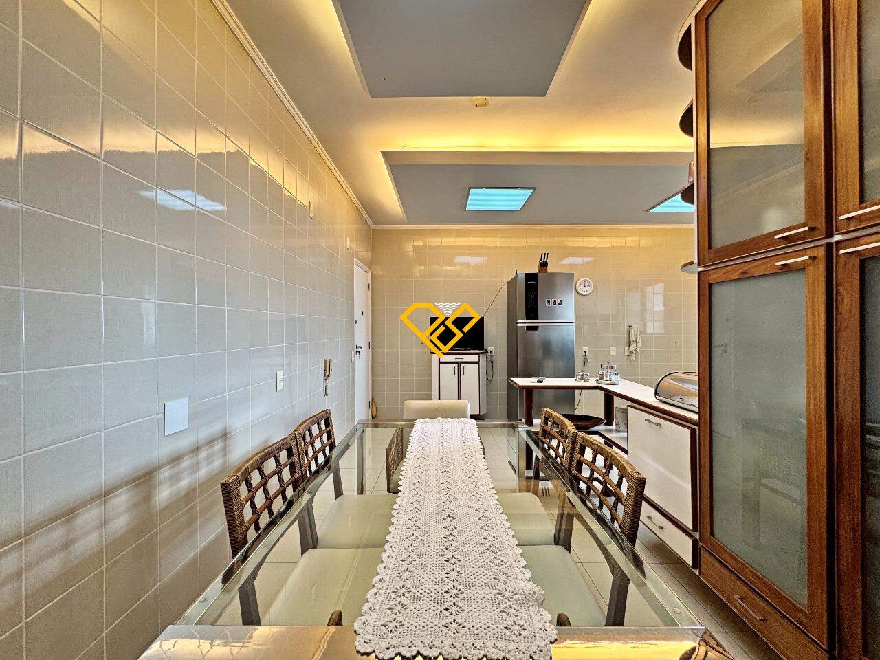 Cobertura à venda no Ponta da Praia: 