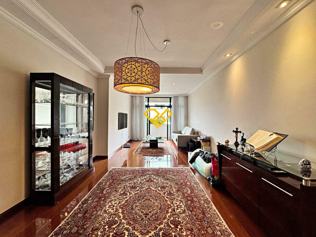 Cobertura à venda no Ponta da Praia: 