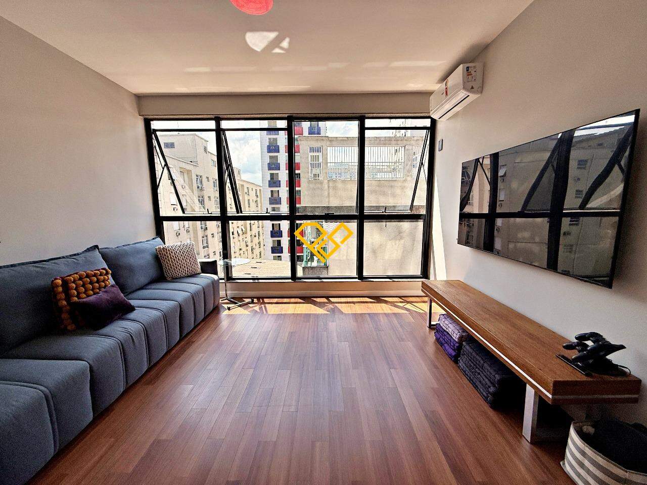 Apartamento à venda no Embaré: Sala