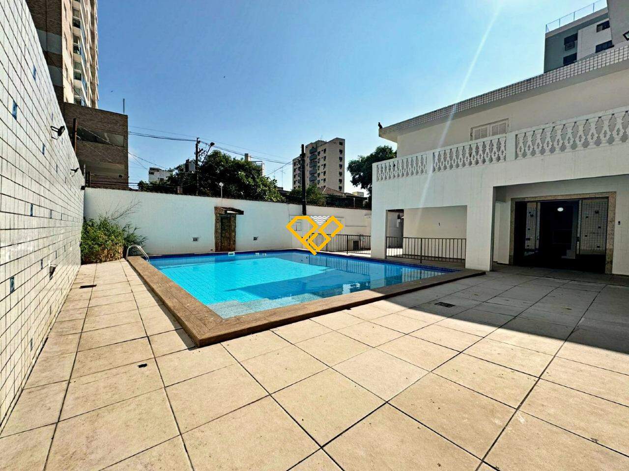 Casa para aluguel no Ponta da Praia: 