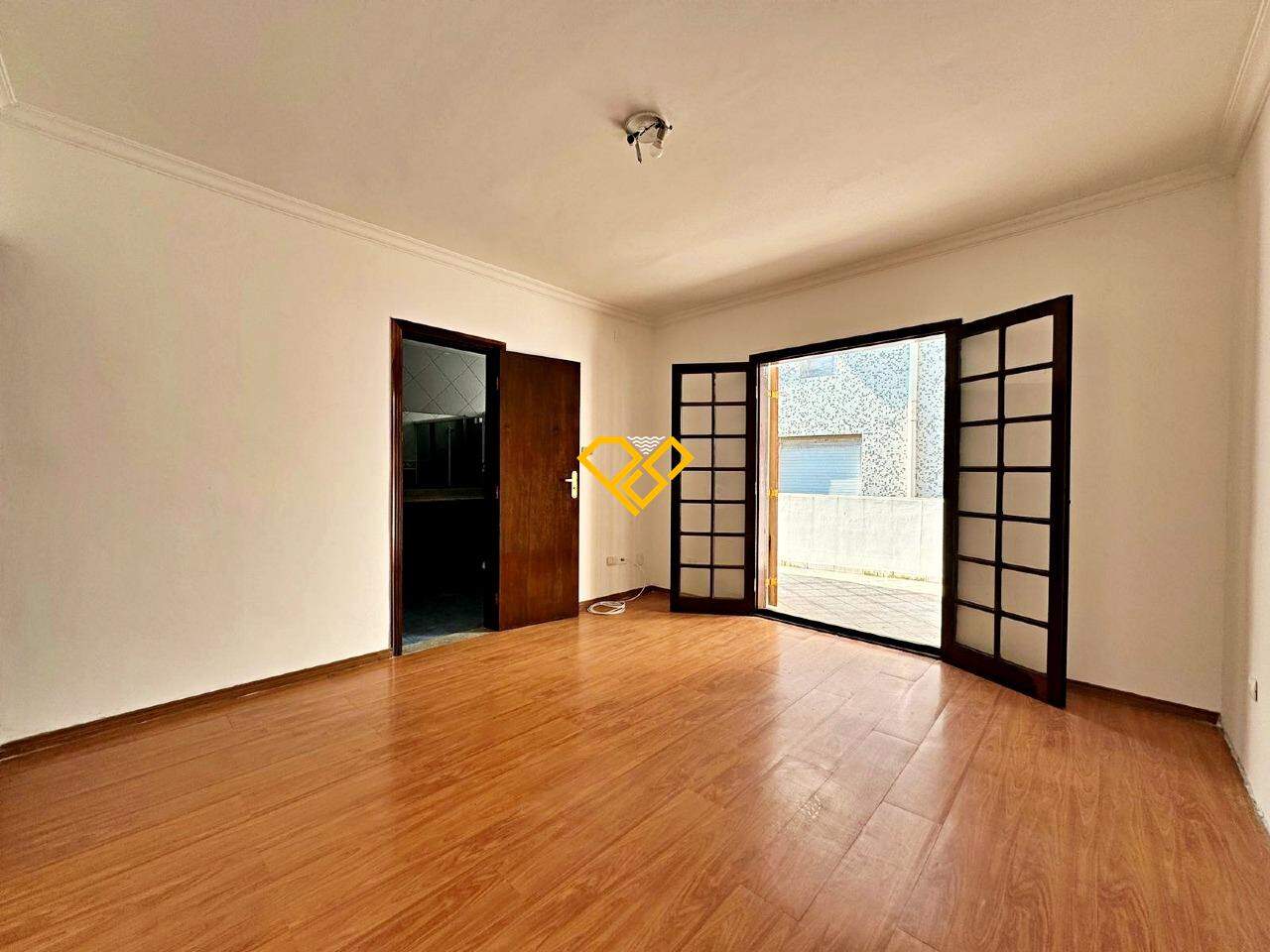 Casa para aluguel no Ponta da Praia: 