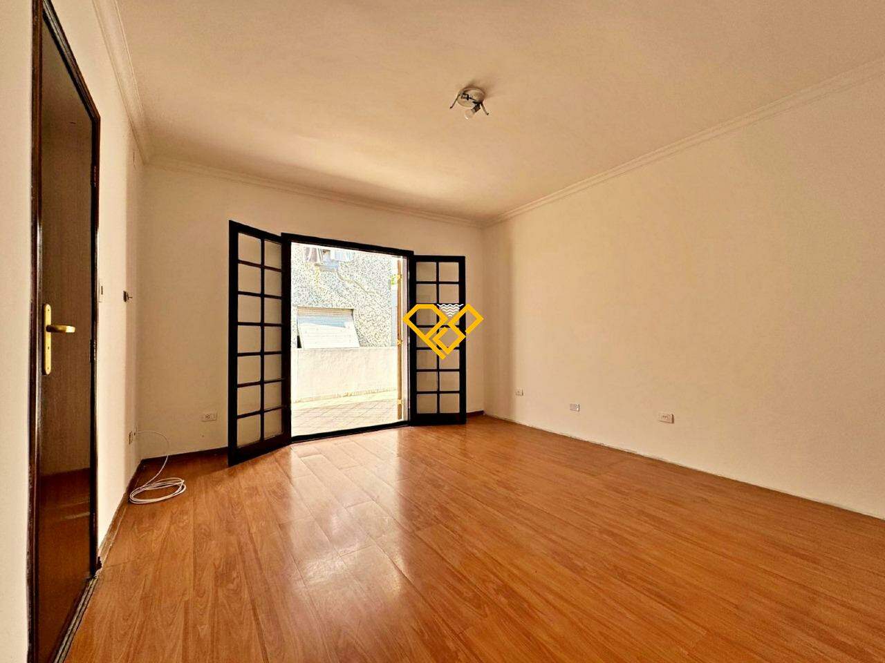 Casa para aluguel no Ponta da Praia: 