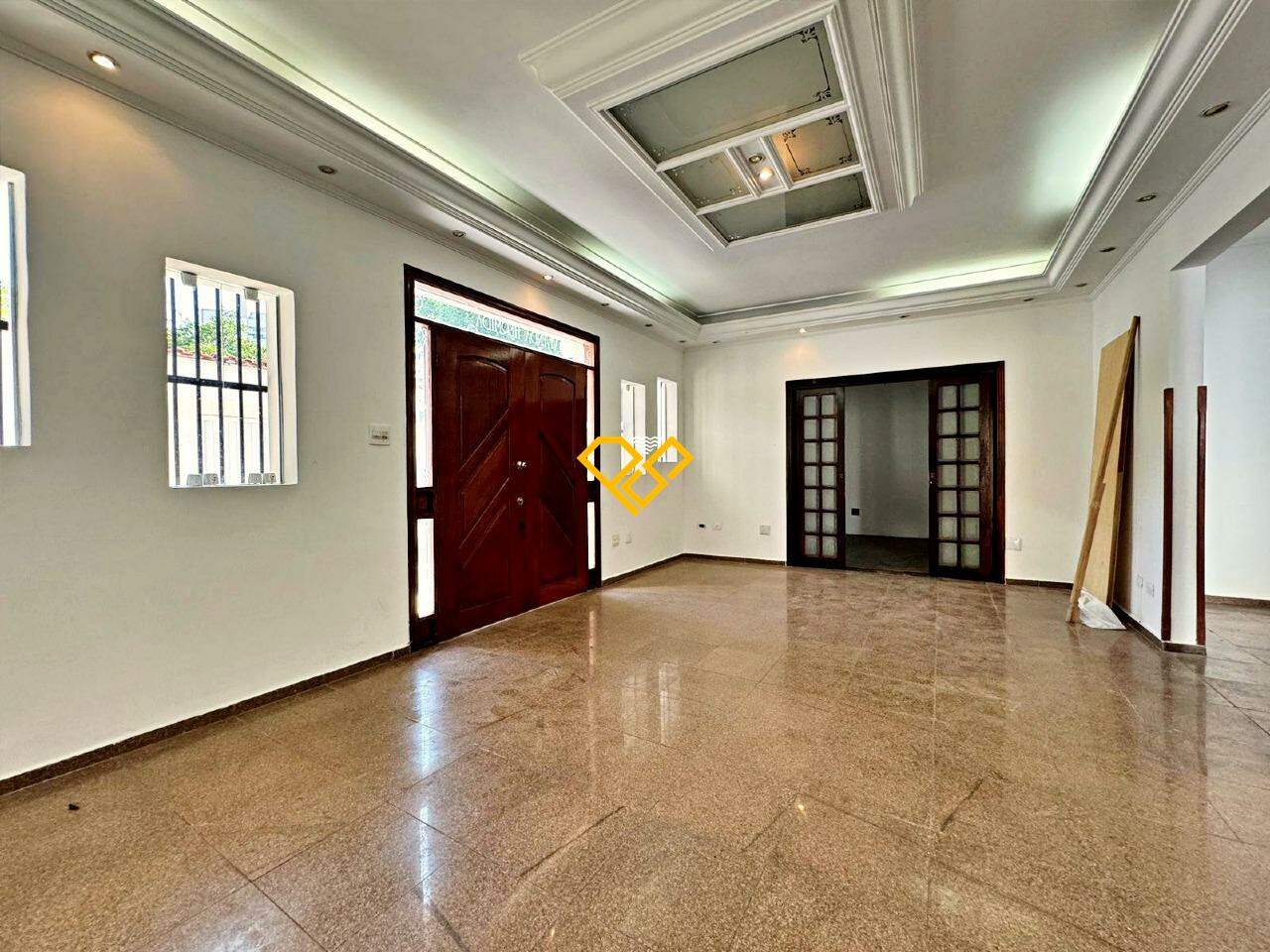 Casa para aluguel no Ponta da Praia: 