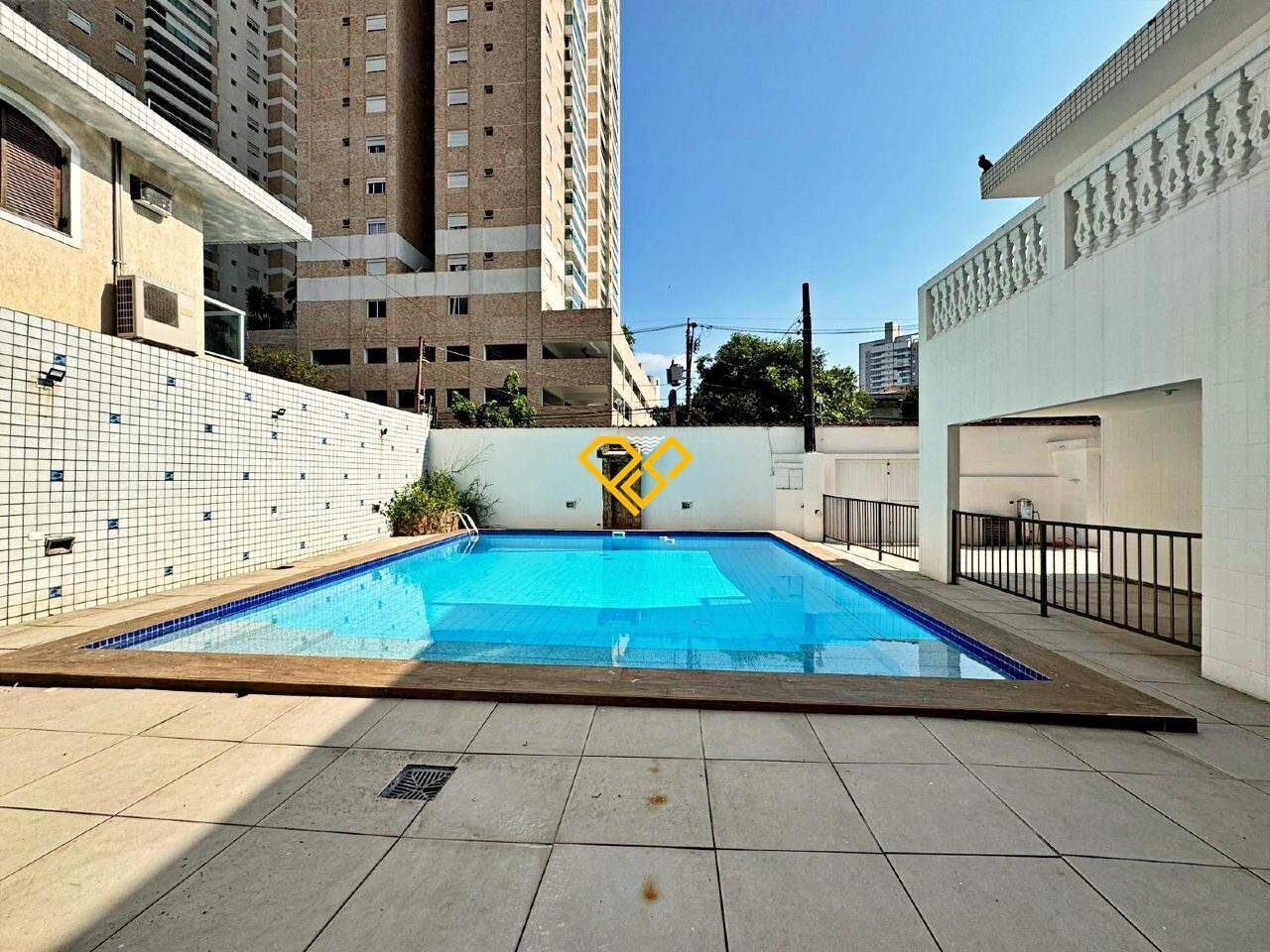 Casa para aluguel no Ponta da Praia: 