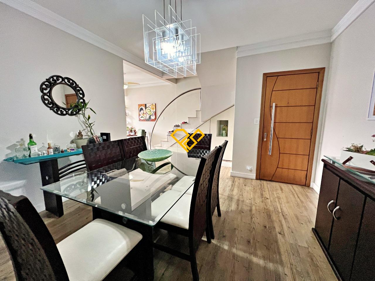 Cobertura à venda no Marapé: Sala