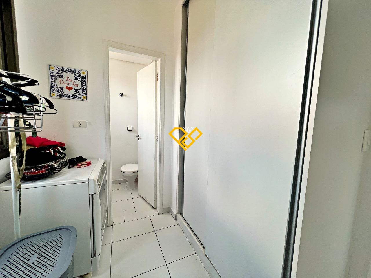 Cobertura à venda no Marapé: Área de serviço