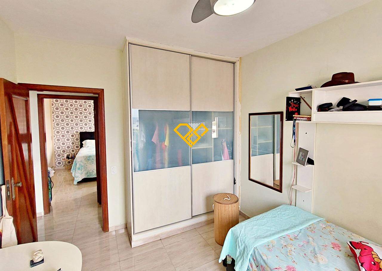 Apartamento à venda no Gonzaga: Dormitório 2