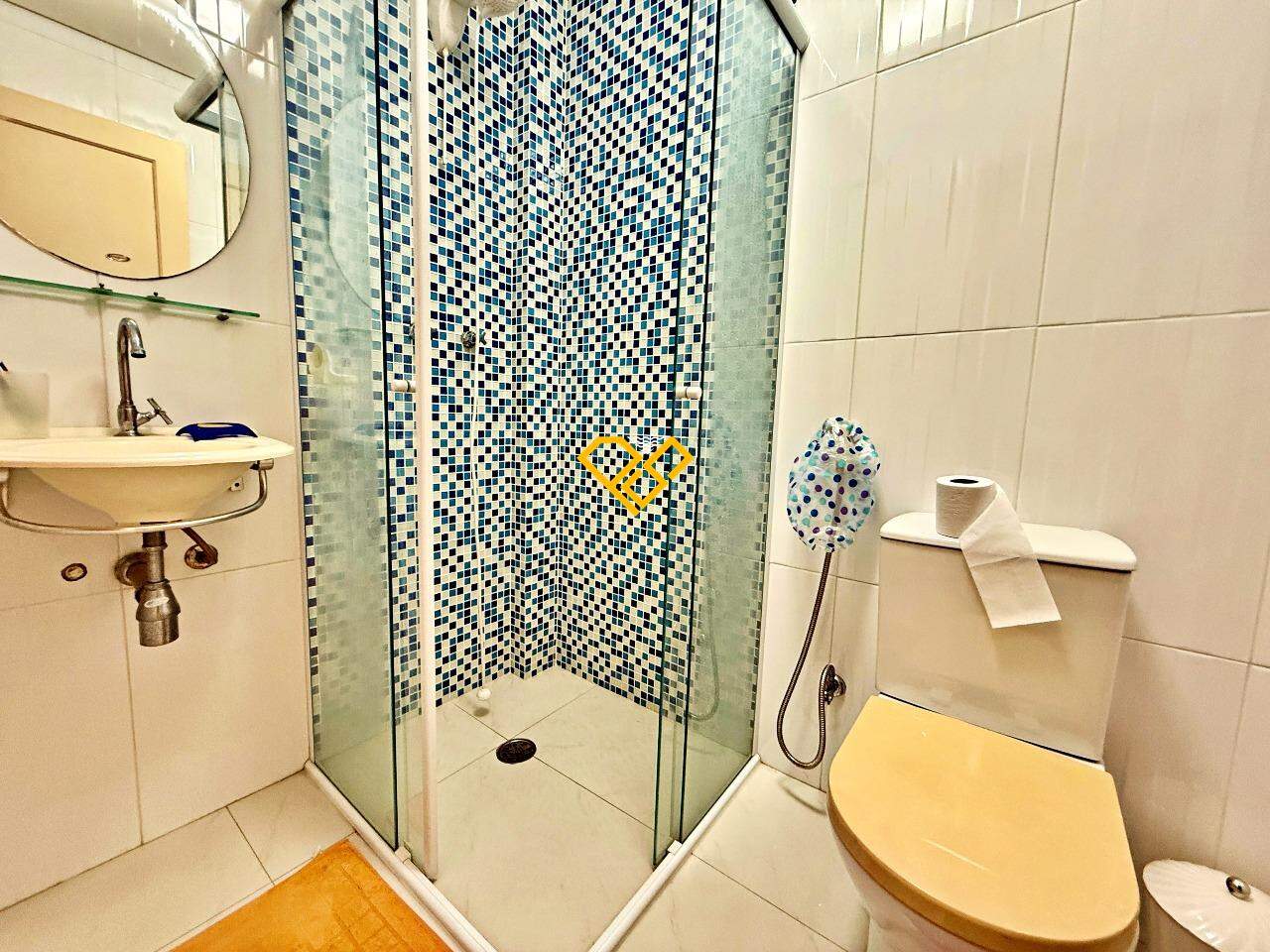Apartamento à venda no Embaré: 
