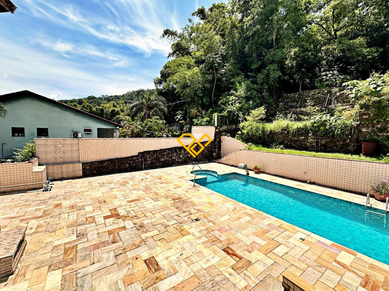 Sobrado à venda no Morro Nova Cintra: 