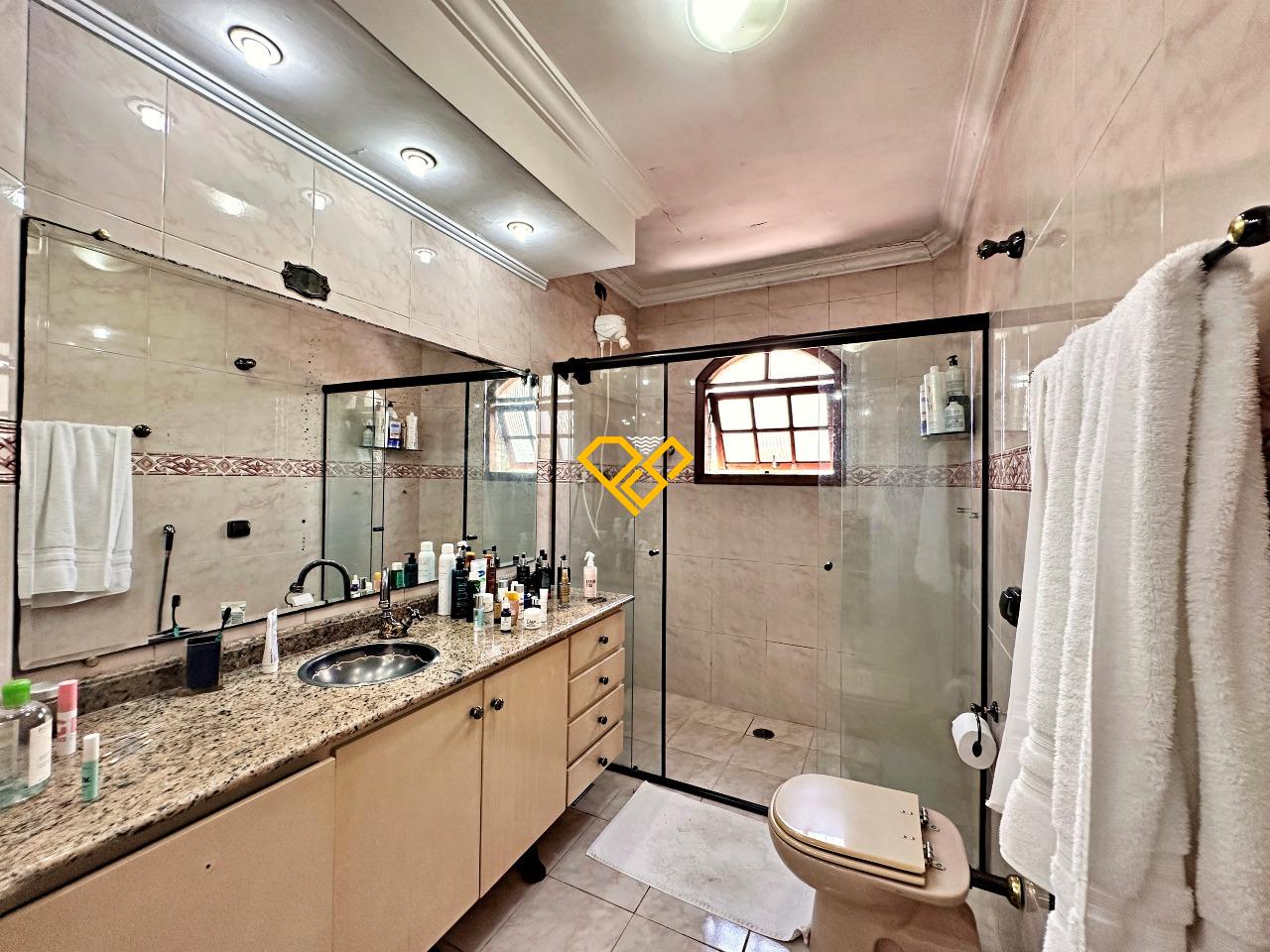 Sobrado à venda no Morro Nova Cintra: