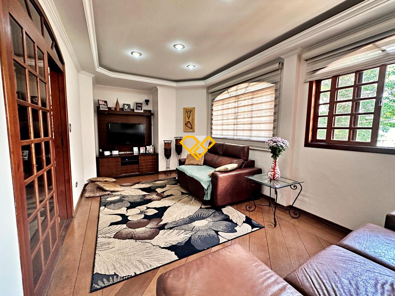 Sobrado à venda no Morro Nova Cintra: