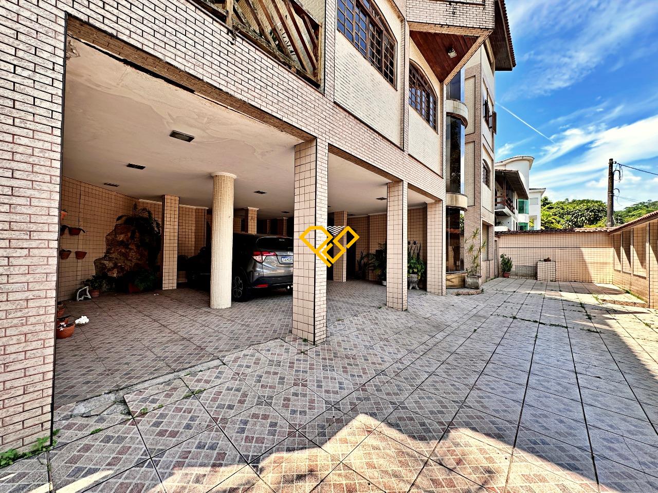 Sobrado à venda no Morro Nova Cintra: