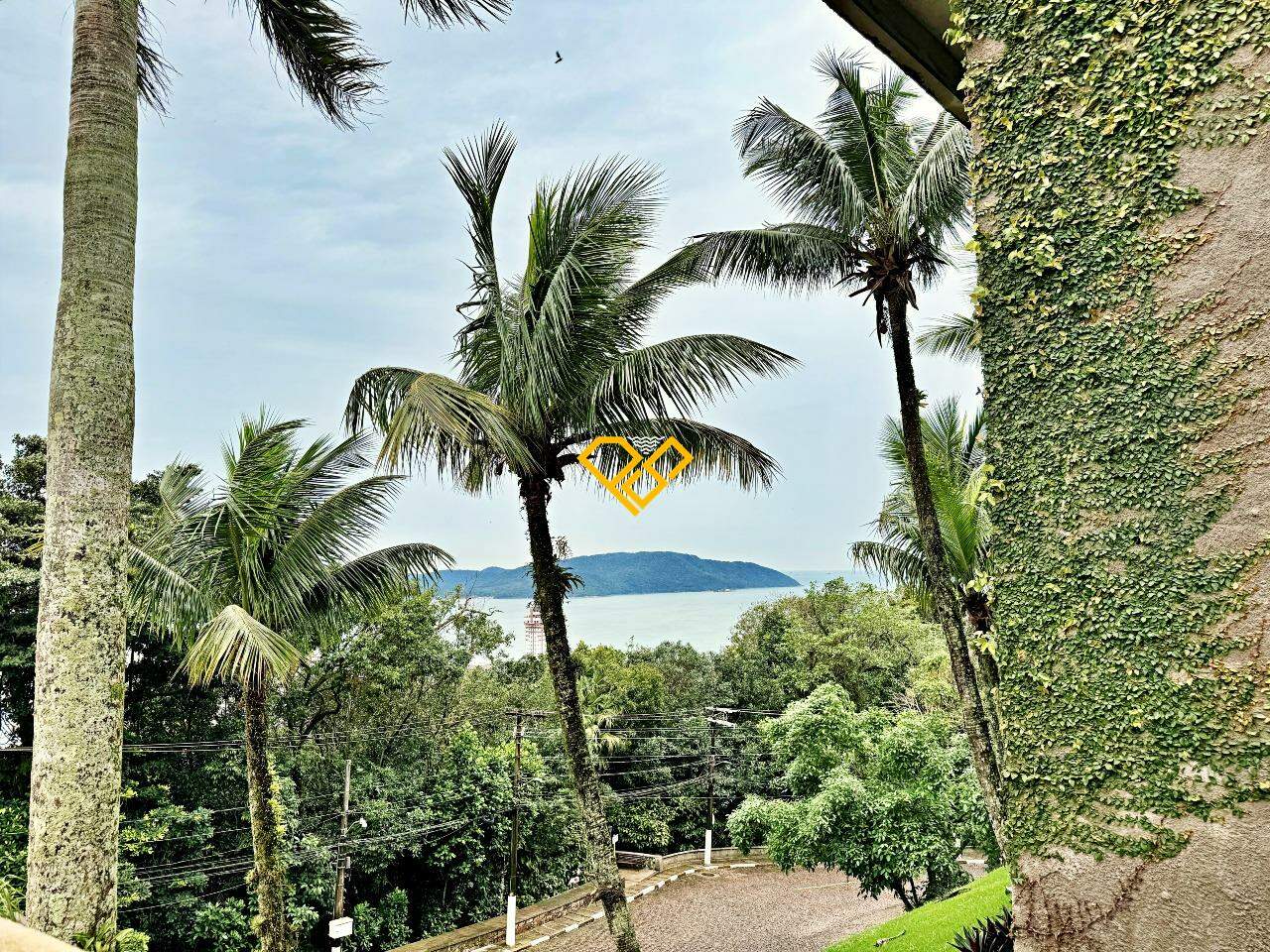 Casa à venda no Santa Terezinha: Vista