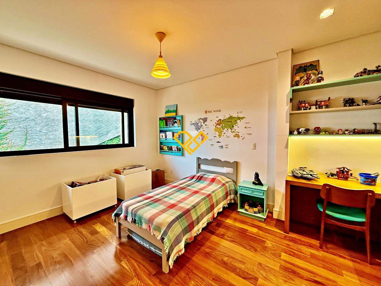 Casa à venda no Santa Terezinha: Suíte 3